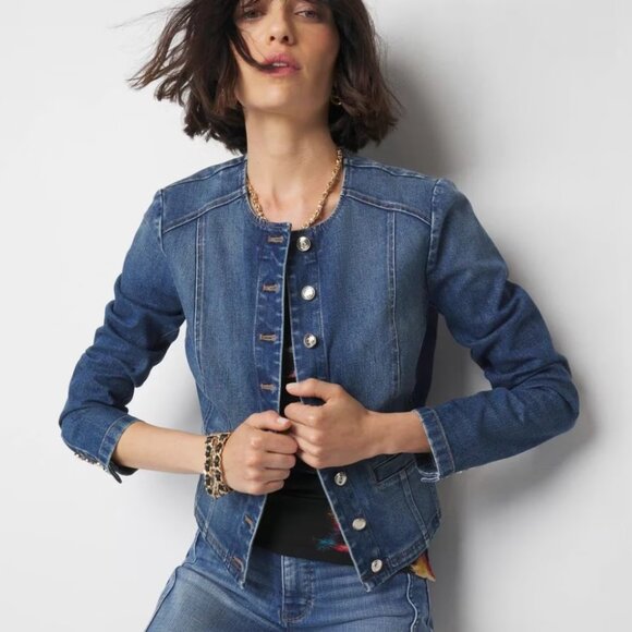 White House Black Market Jackets & Blazers - NWT White House Black Market Cropped Denim Jacket